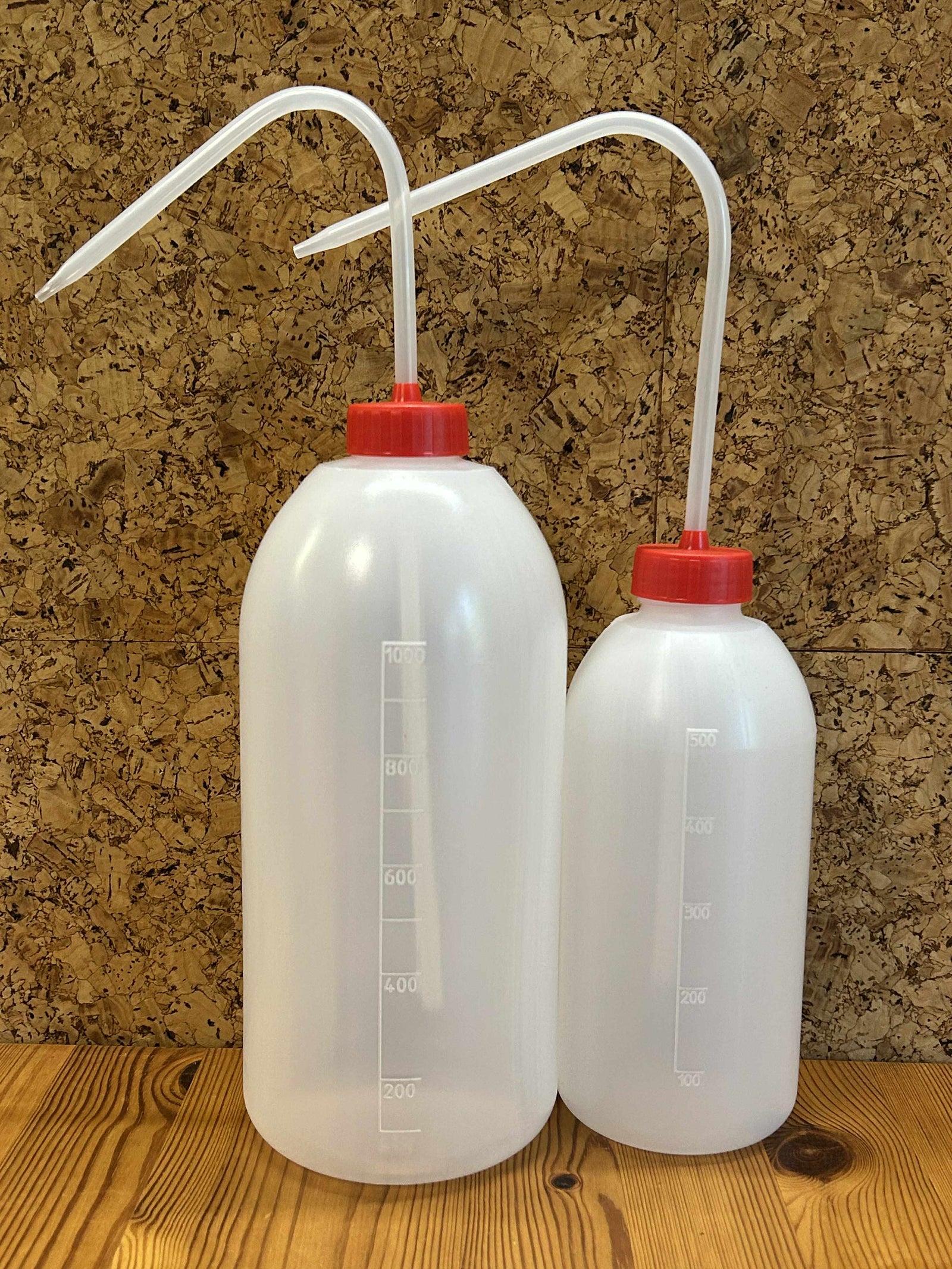 Plastflaske med rør – præcis dosering af væsker