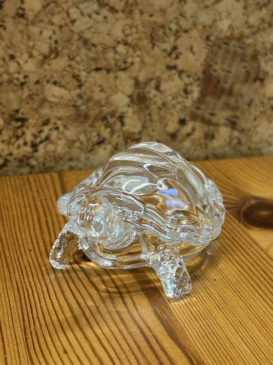 Klar glas skildpadde figur i krystal look, elegant boligdekoration og gaveidé.